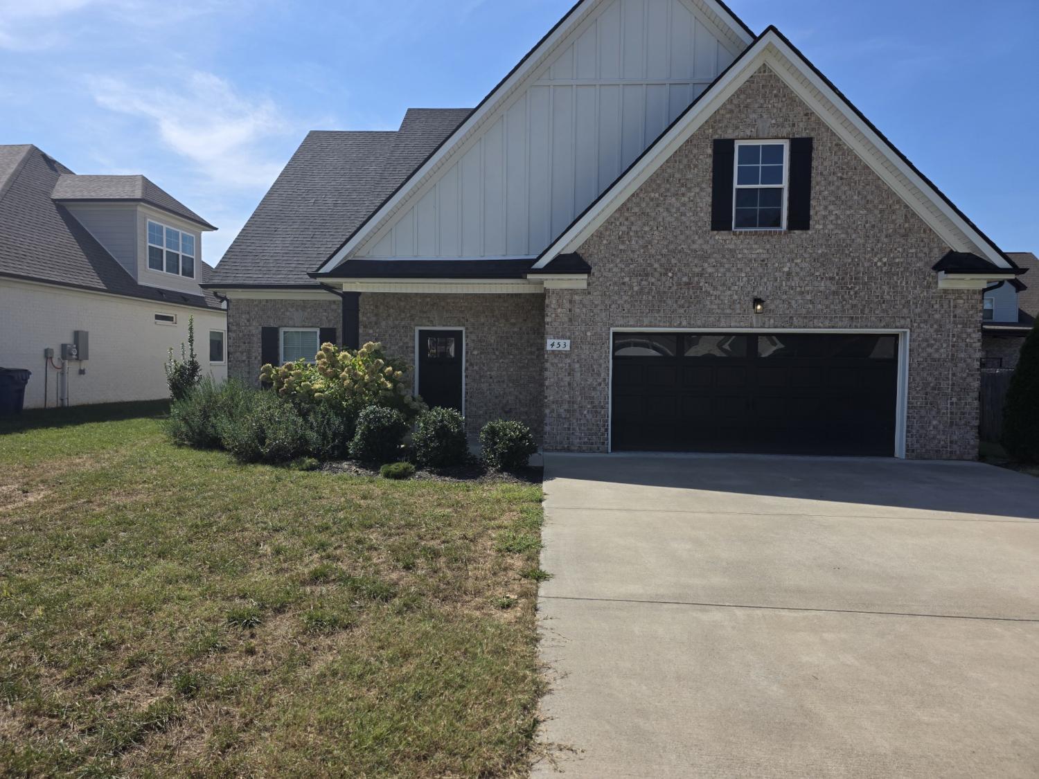 453-Ruby-Oaks-Ln For Sale