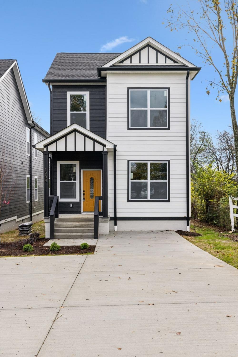1904-Manchester-Ave For Sale