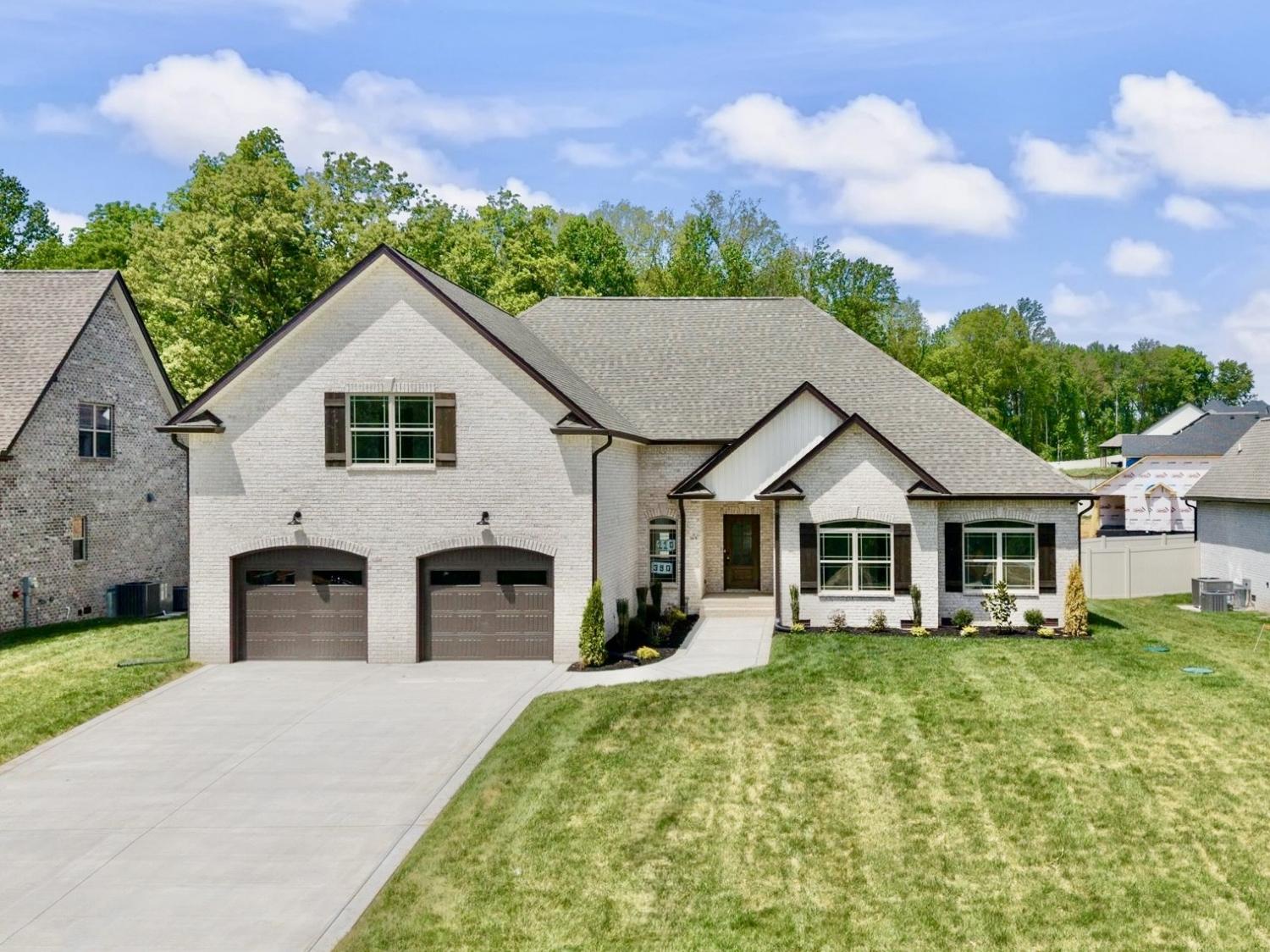 390-Young-Ln For Sale