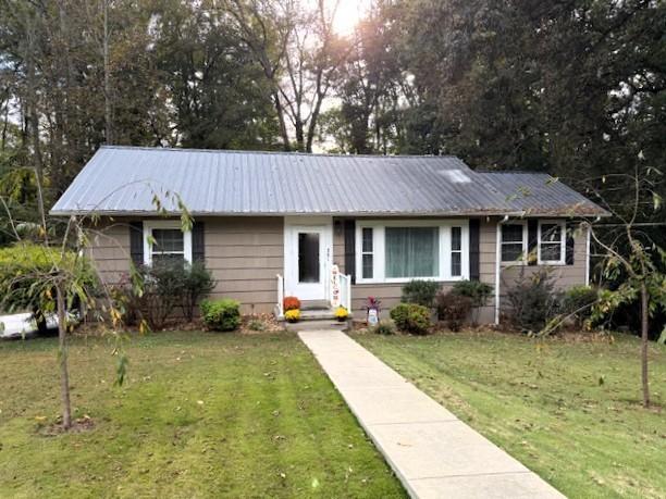 301-Ben-Lomond-Dr For Sale