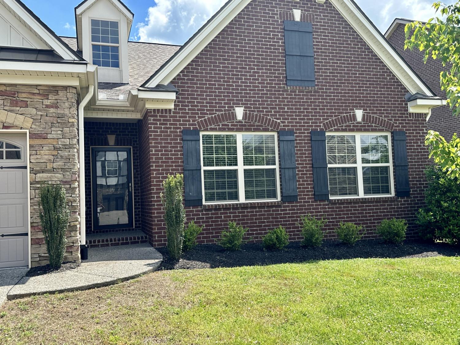 1108-Marys-Pl--E For Sale