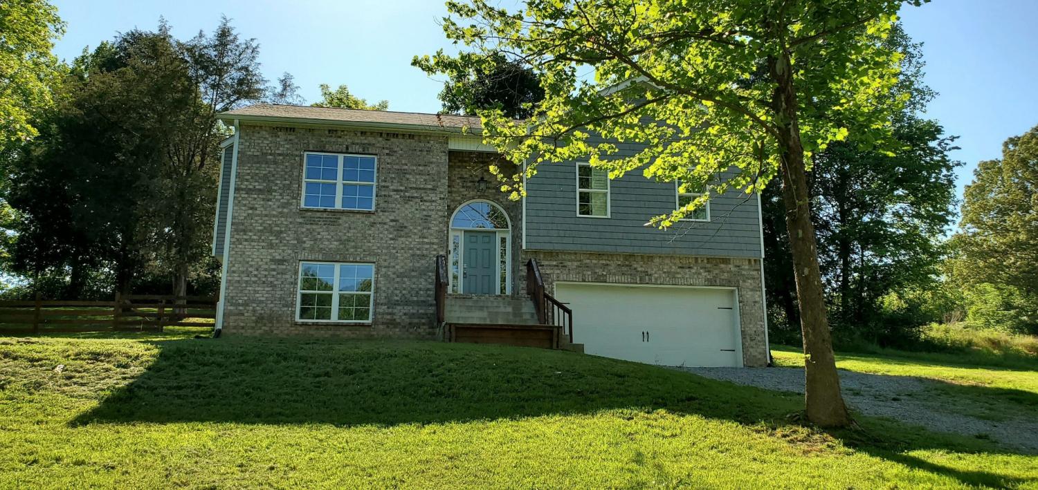 2004-McMahan-Hollow-Rd For Sale