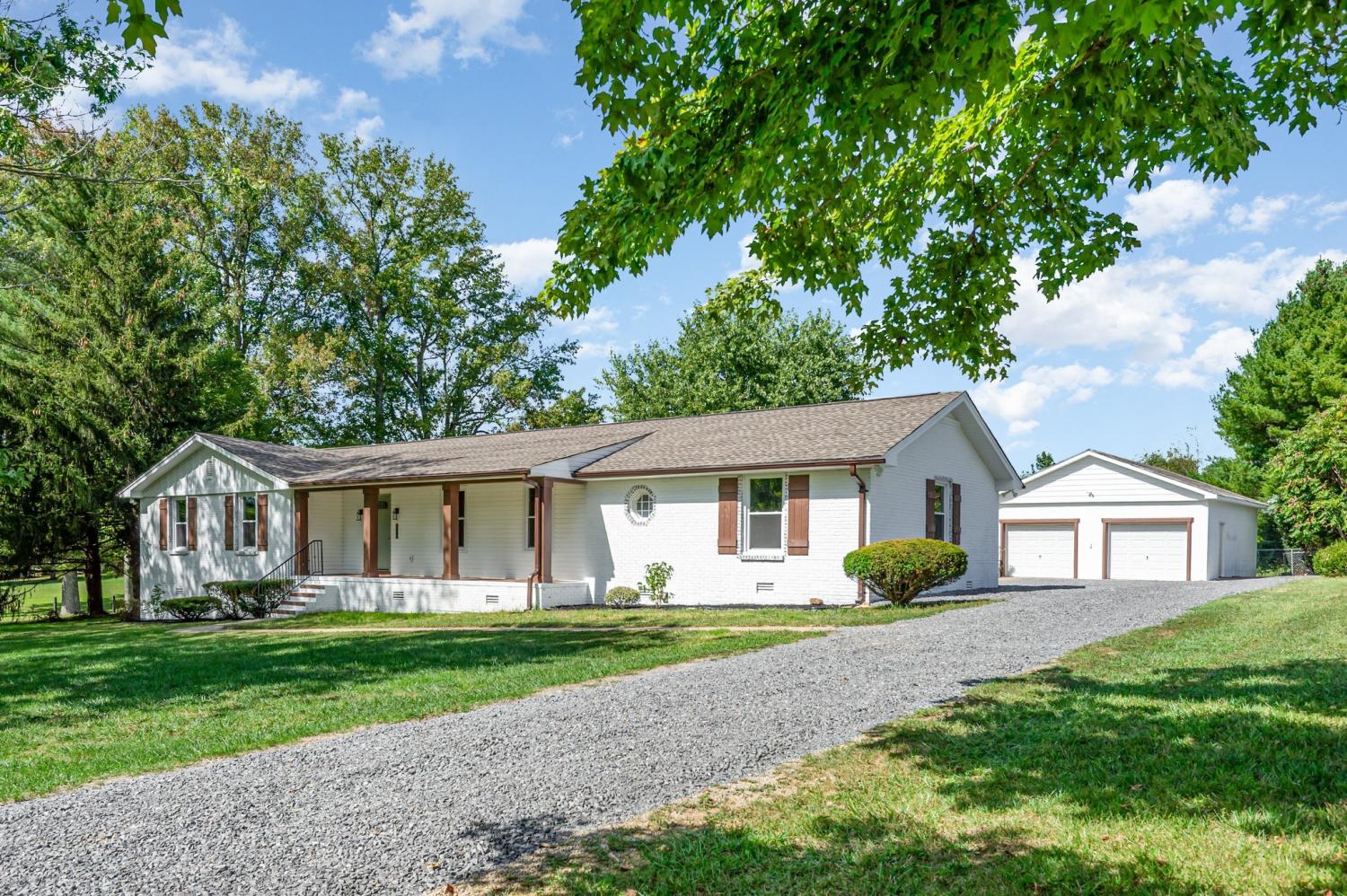231-S-Palmers-Chapel-Rd For Sale