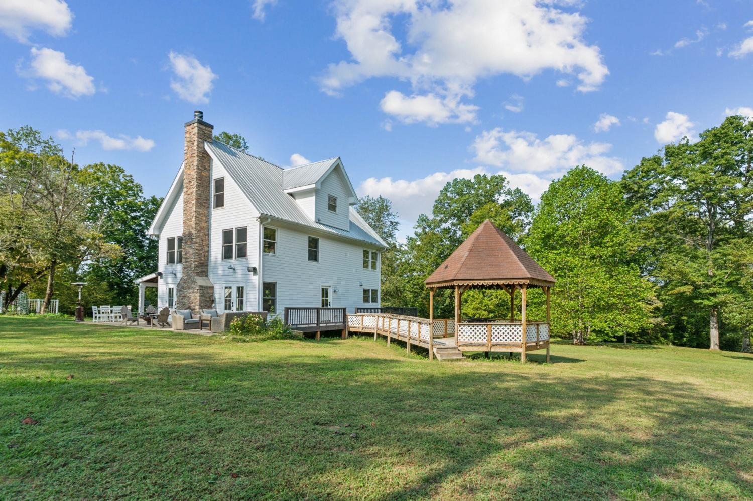 927-Bond-Road For Sale