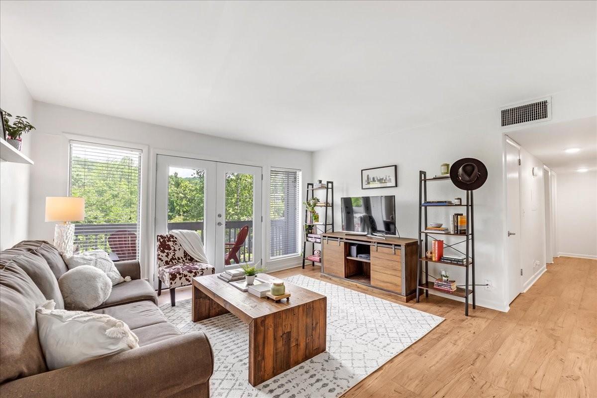 21-Vaughns-Gap-Rd For Sale