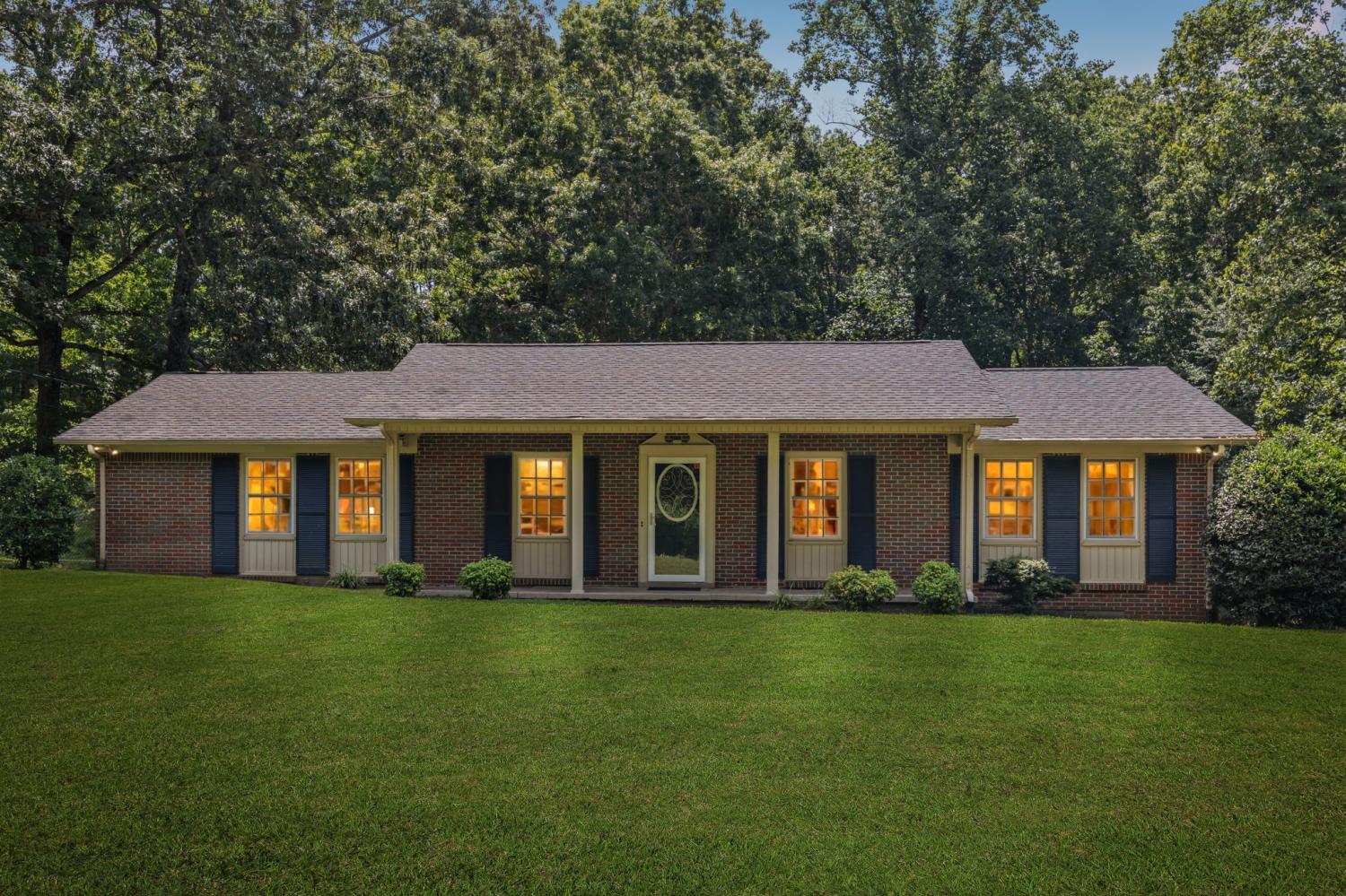 106-Dogwood-Cir For Sale