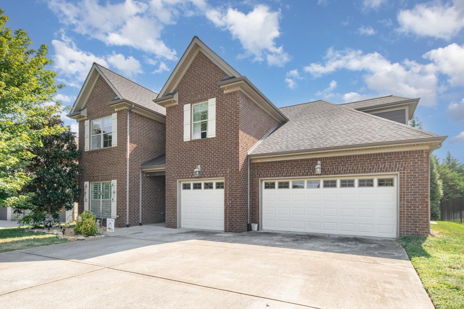 5227-Starnes-Dr For Sale