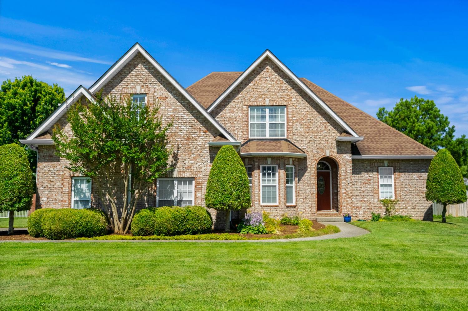 1020-Graceland-Way For Sale