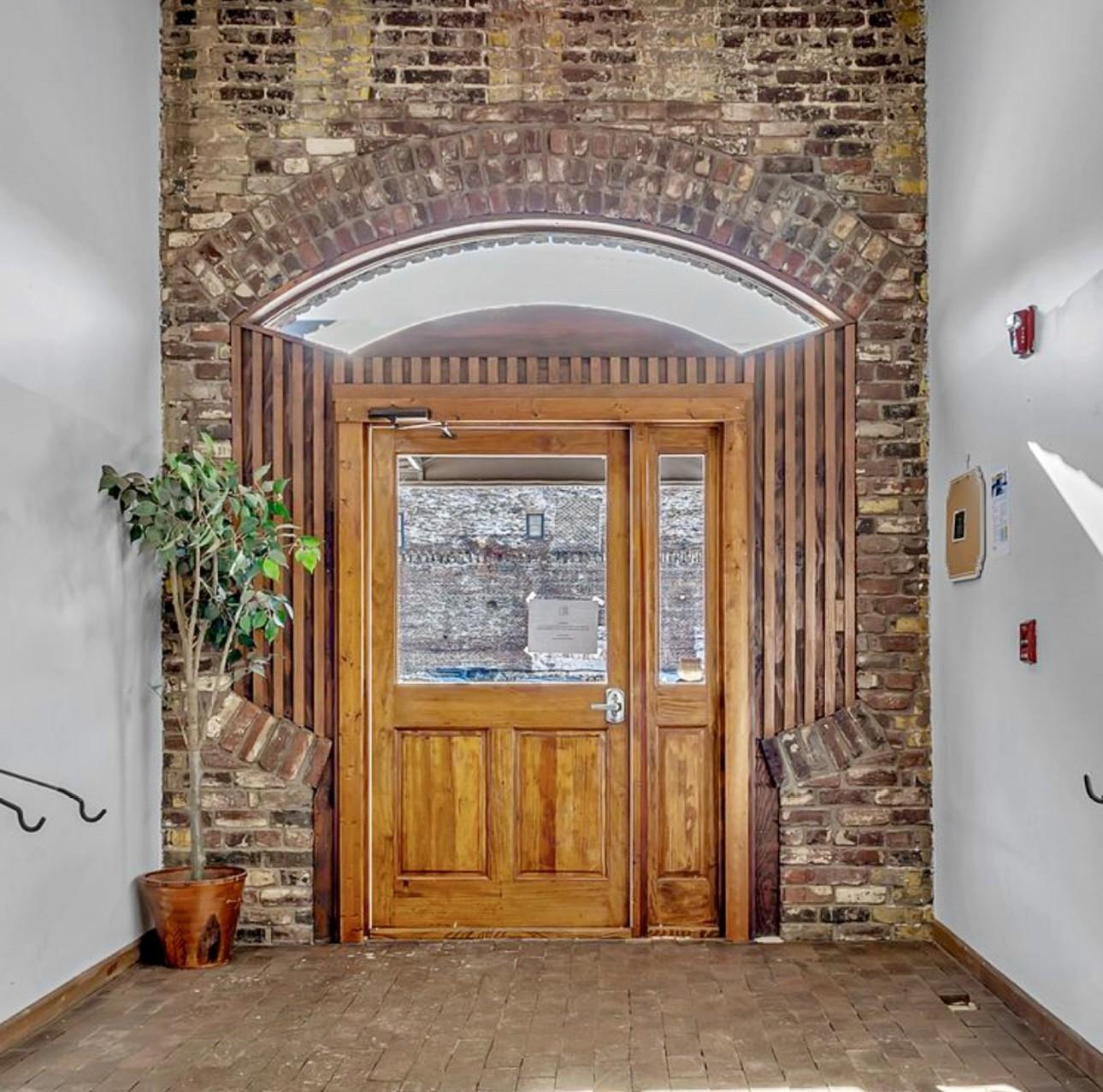 105-W-Jackson-Ave For Sale