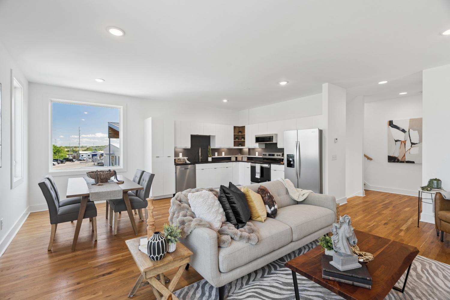 2513-White-Ave For Sale