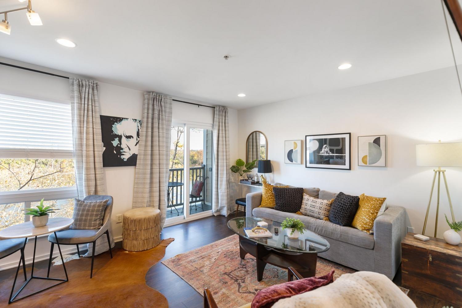 762-1st-Ave--N For Sale