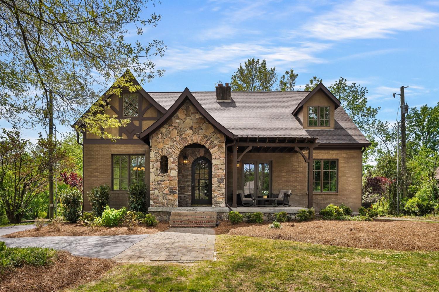 1127-Glendale-Ln For Sale