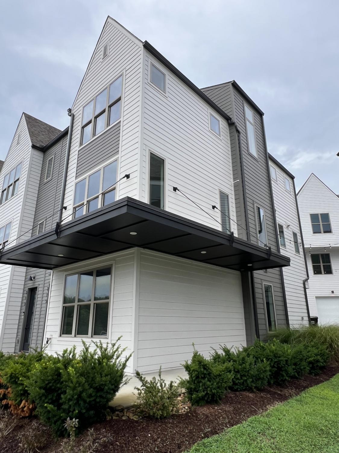 307-E-Village-Ln For Sale