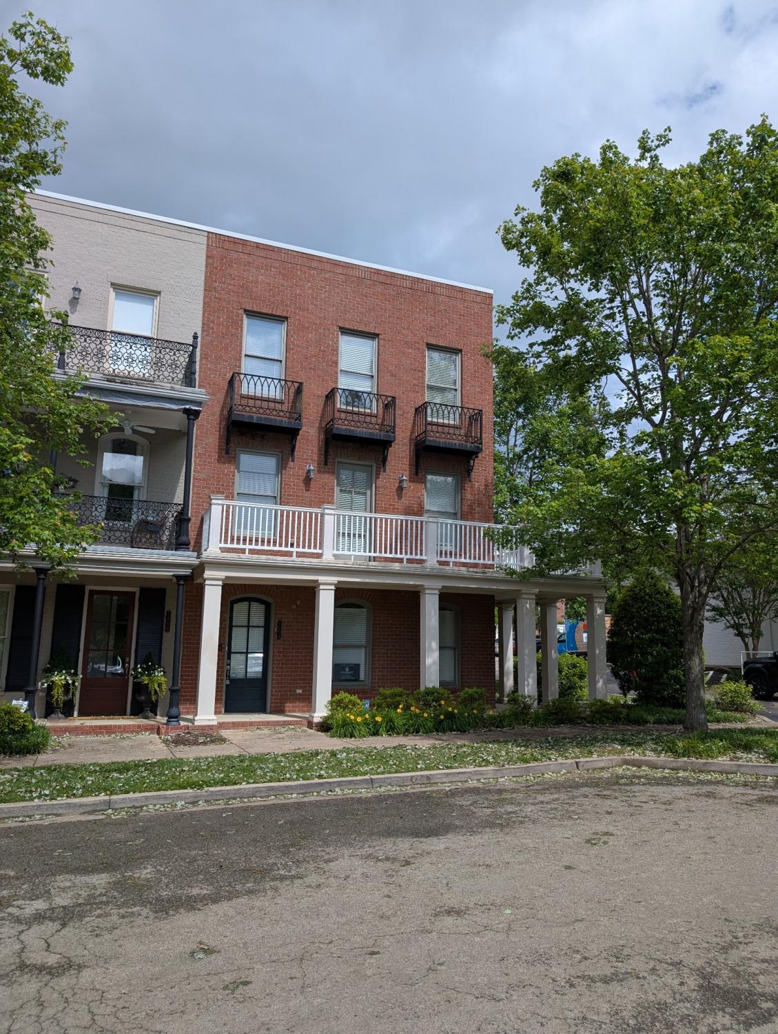 1006-Cumberland-Park-Dr For Sale