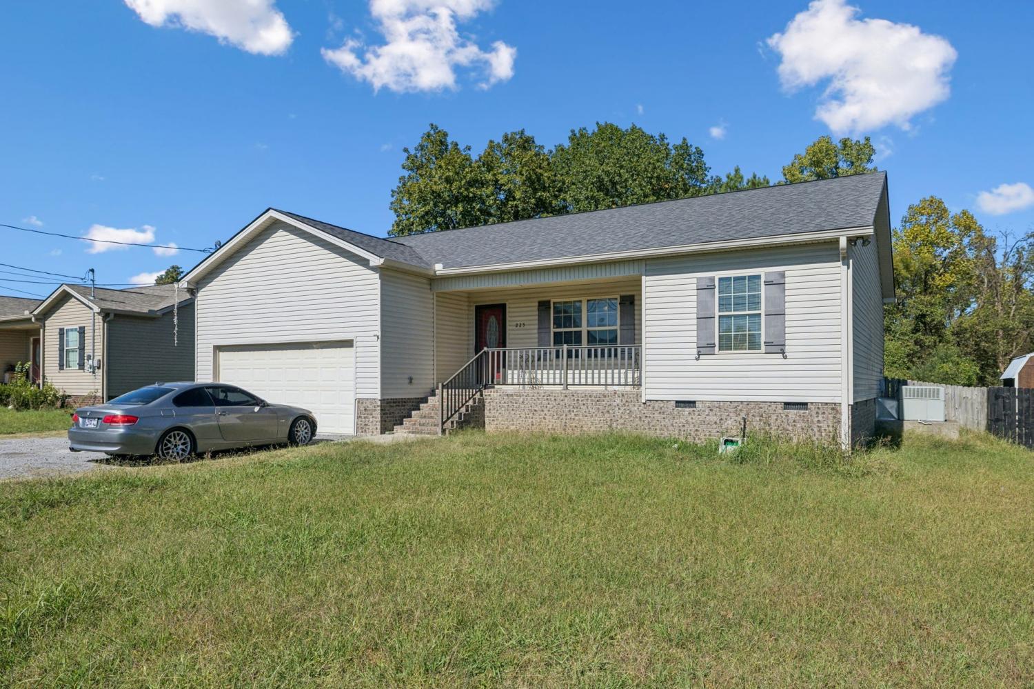 225-Eagle-Blvd For Sale