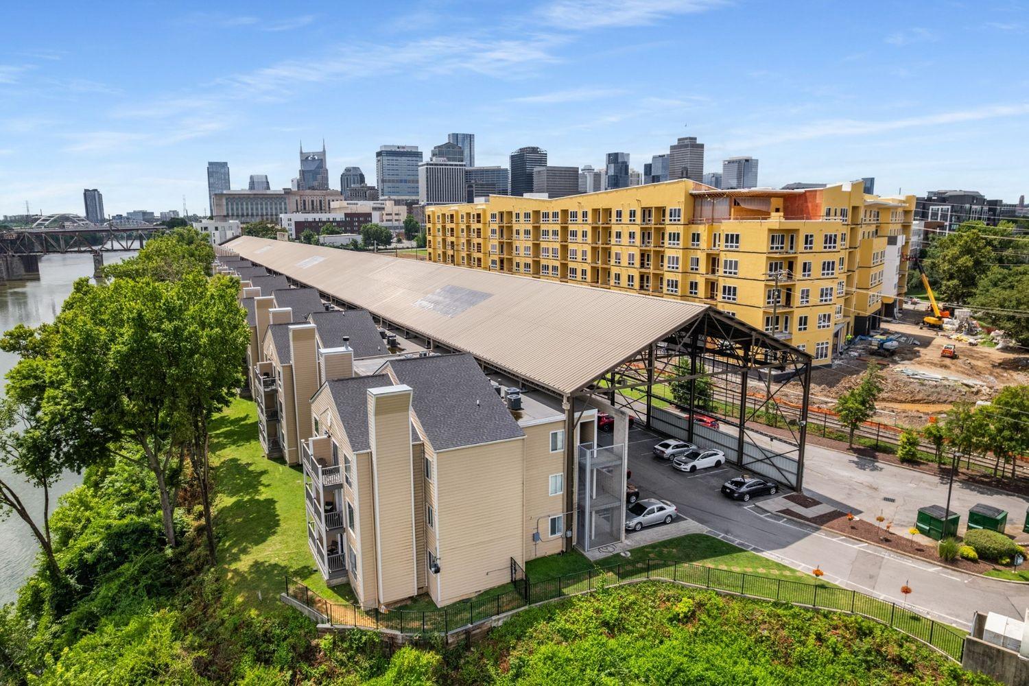 964-1st-Ave--N For Sale