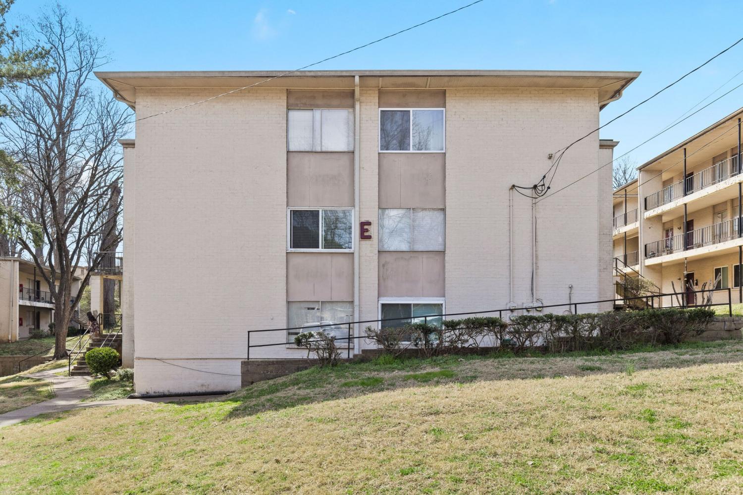 550-Harding-Pl For Sale