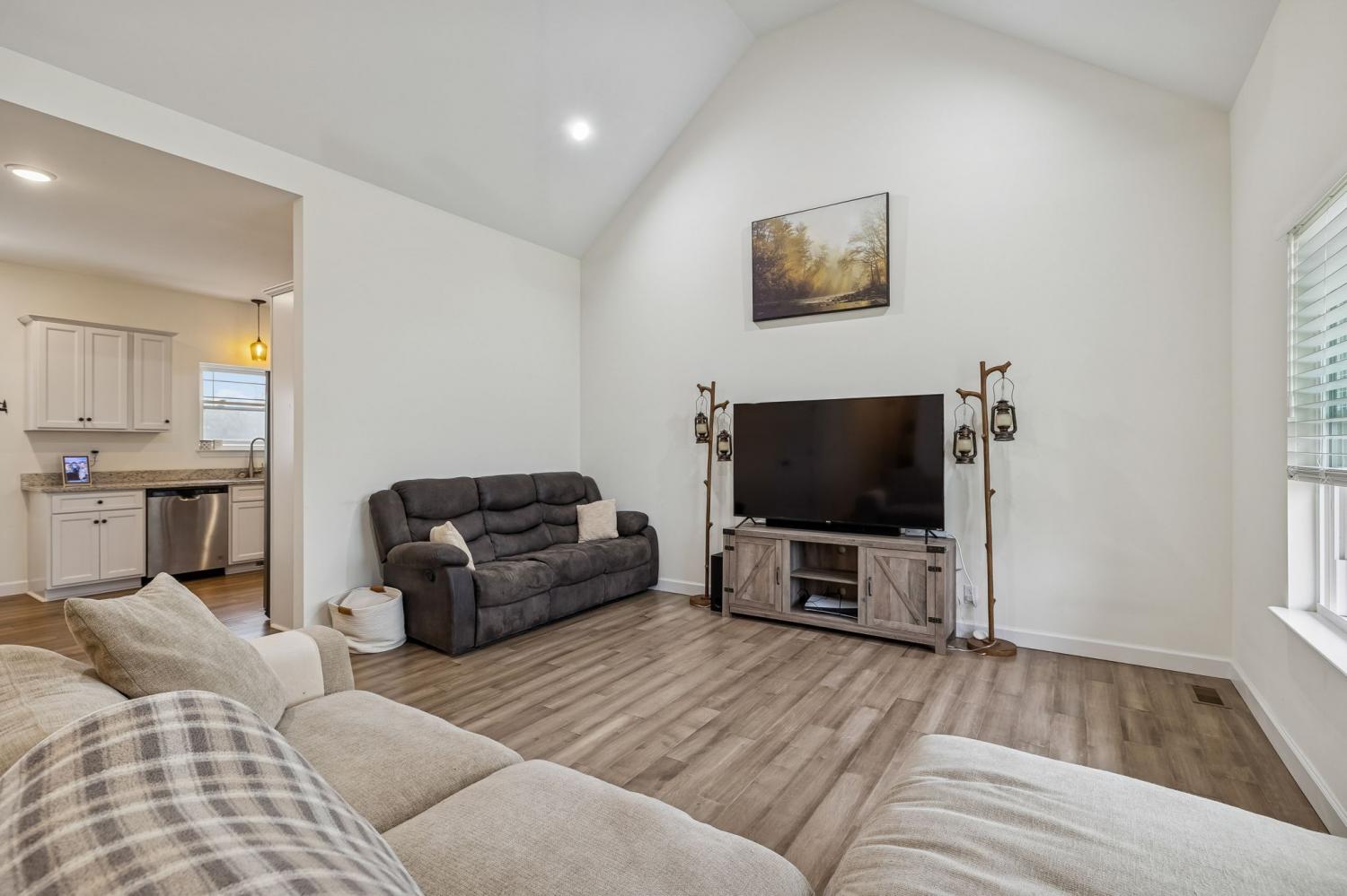 1159-Oak-Grove-Rd For Sale