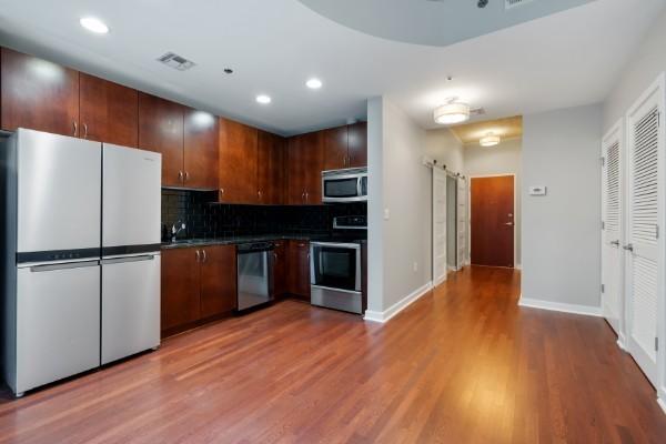 301-Demonbreun-St For Sale