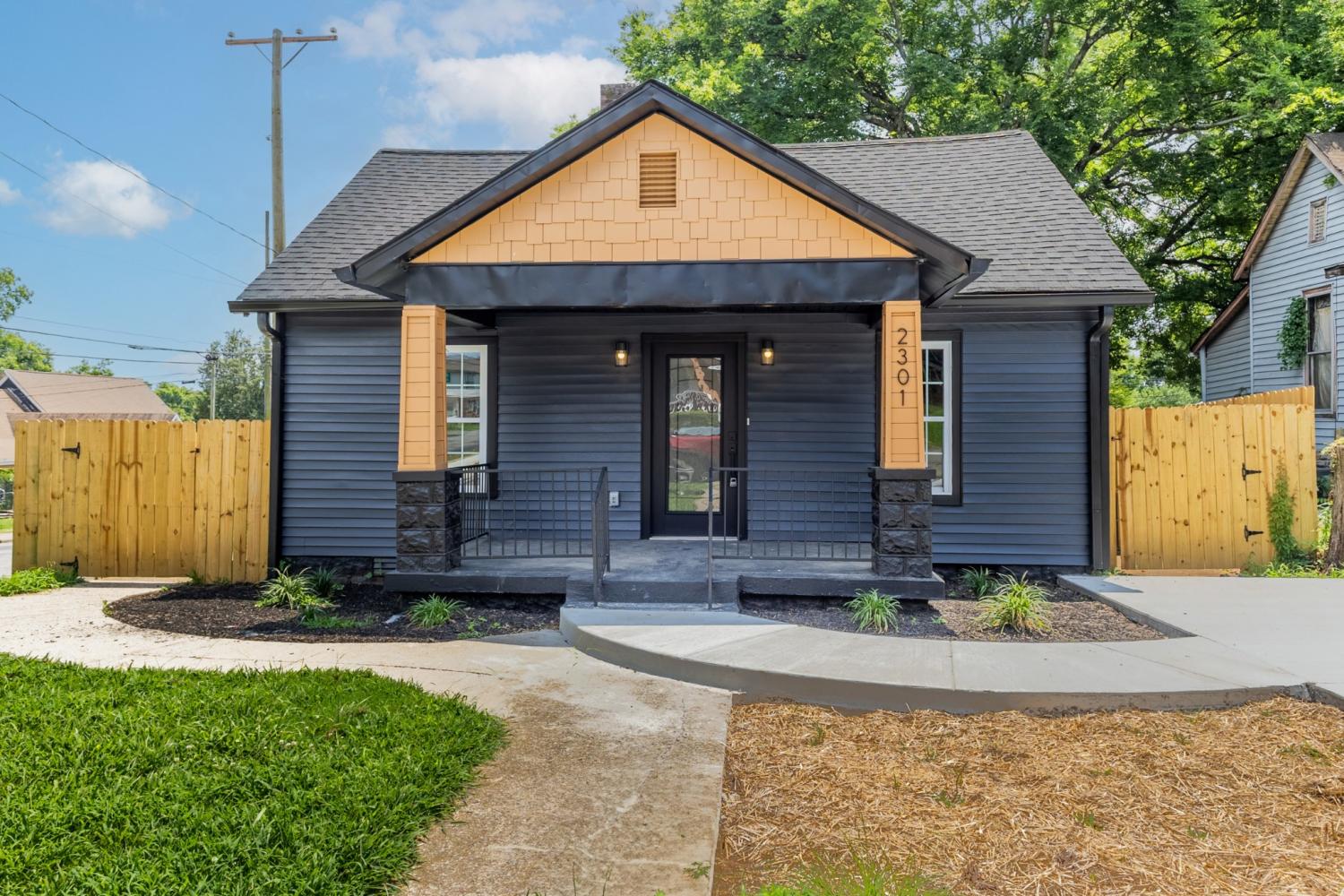 2301-Saint-Louis-St For Sale