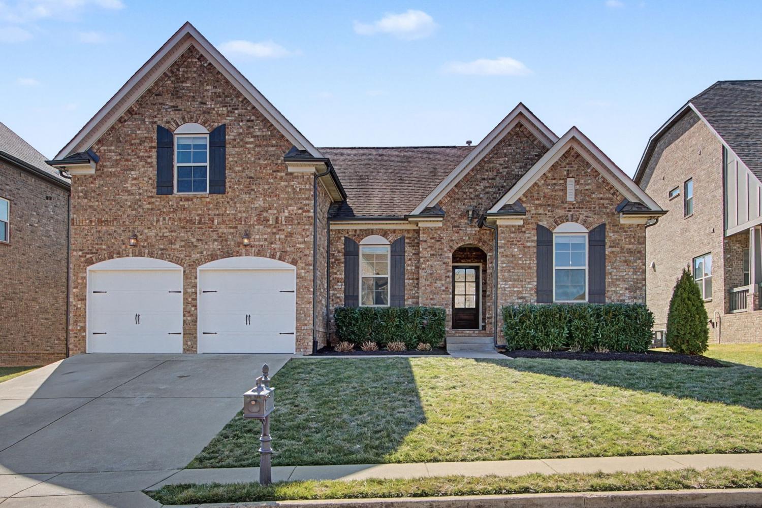 Thompson's Station Elementary School Property for Sale