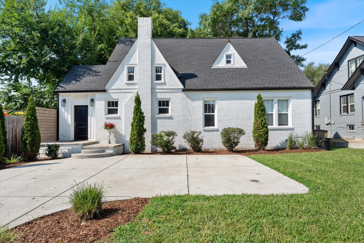 1028-Fairwin-Ave For Sale