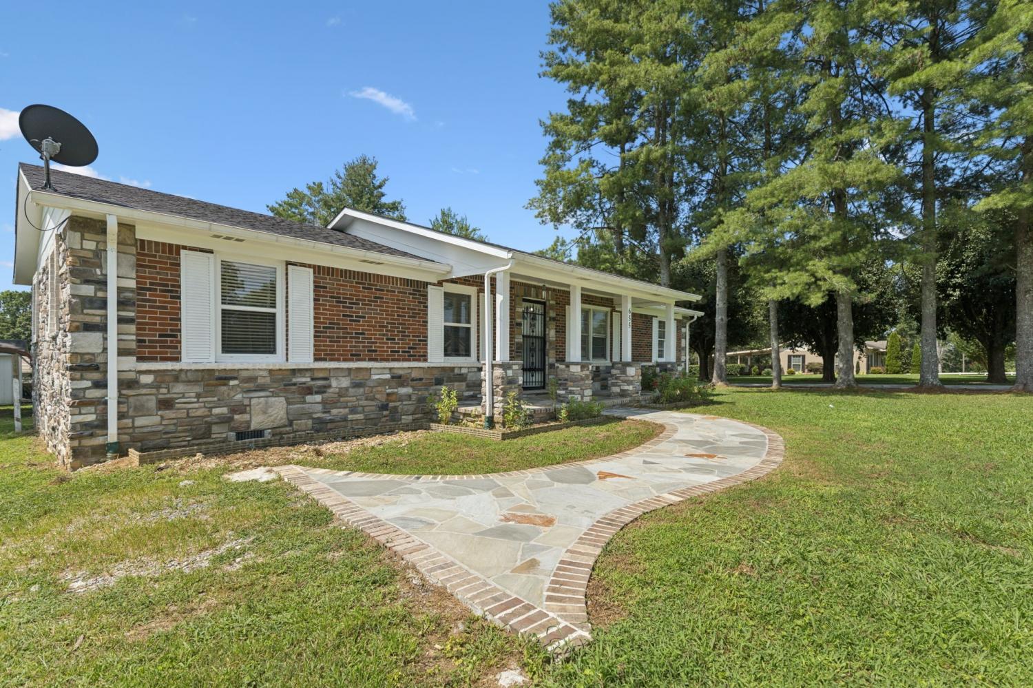 655-Short-Mountain-Rd For Sale