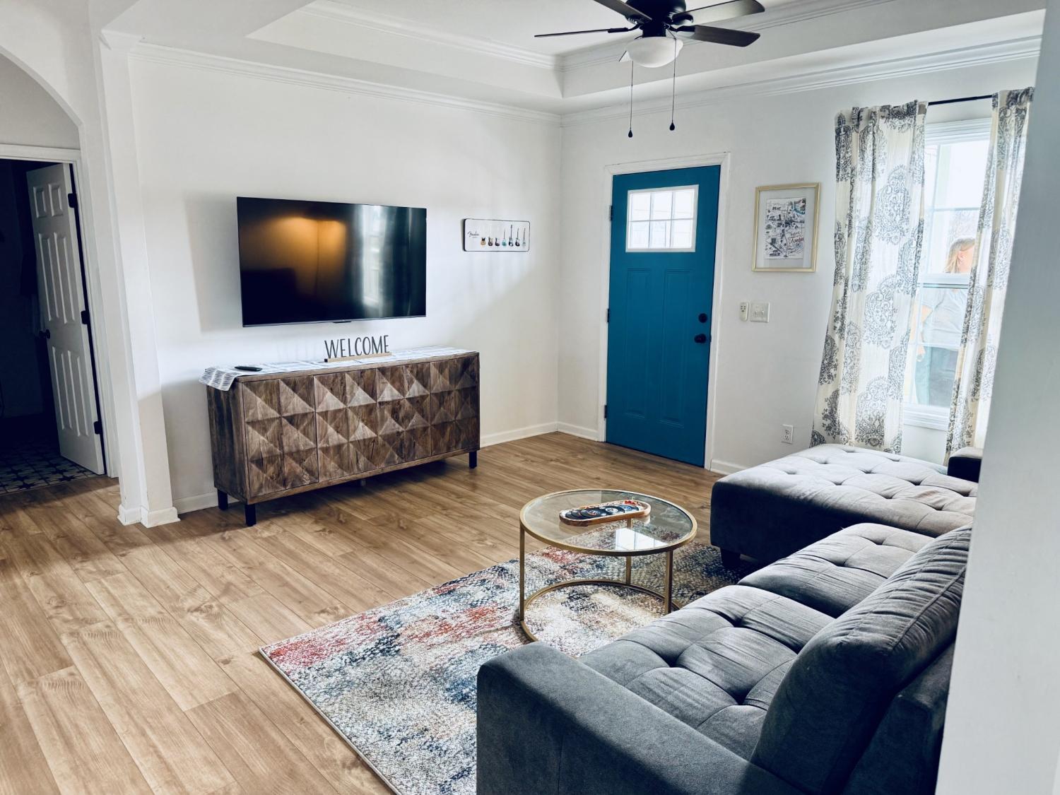 105-Riverside-Dr For Sale