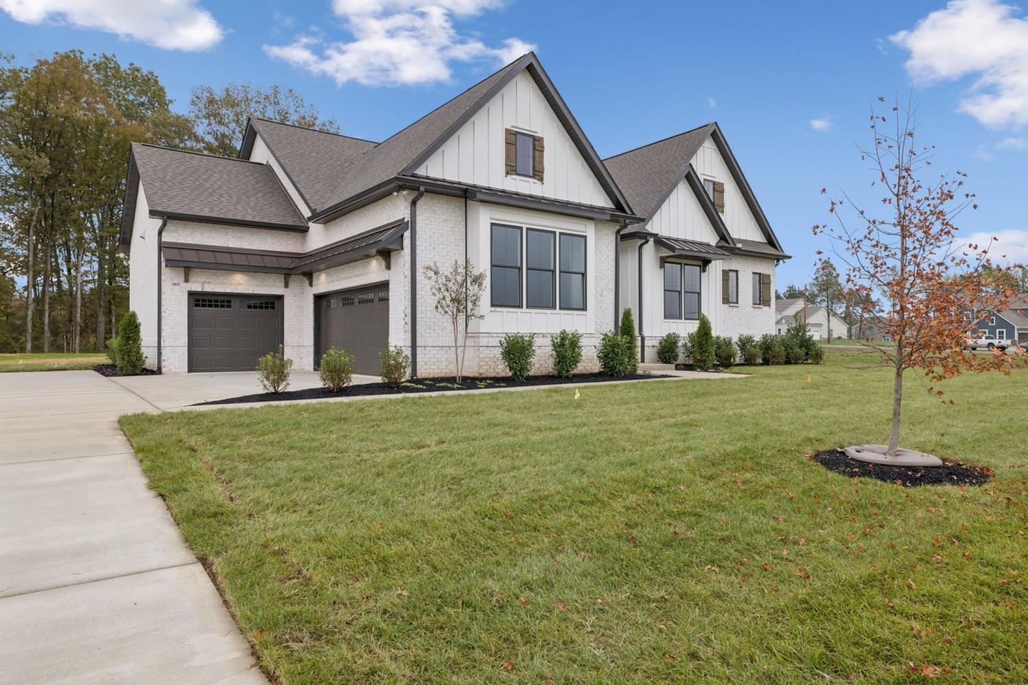 6204 Cedar Brooke Lane TN 37174 For Sale - 