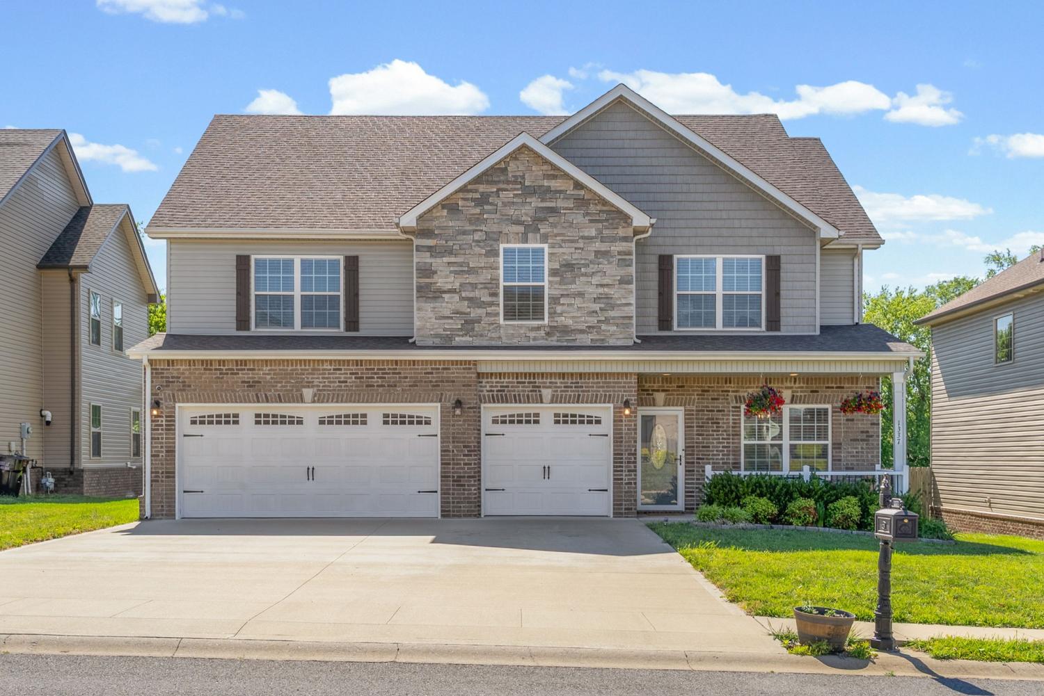 1337-Winterset-Dr For Sale