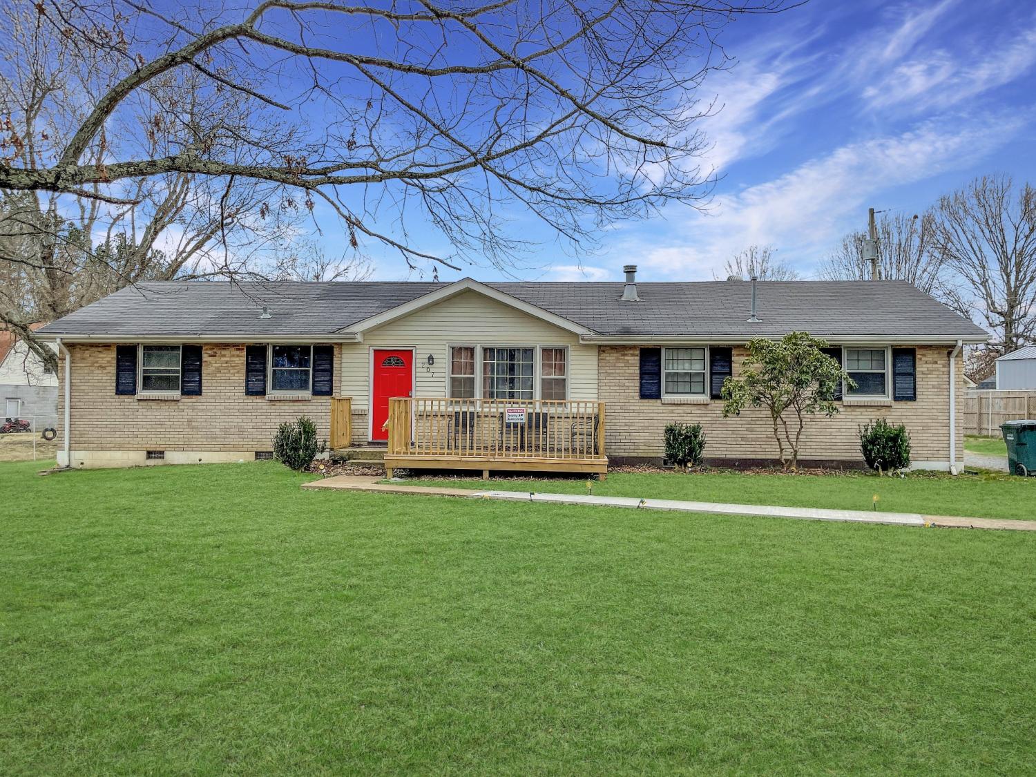 207-Westmeade-Dr For Sale