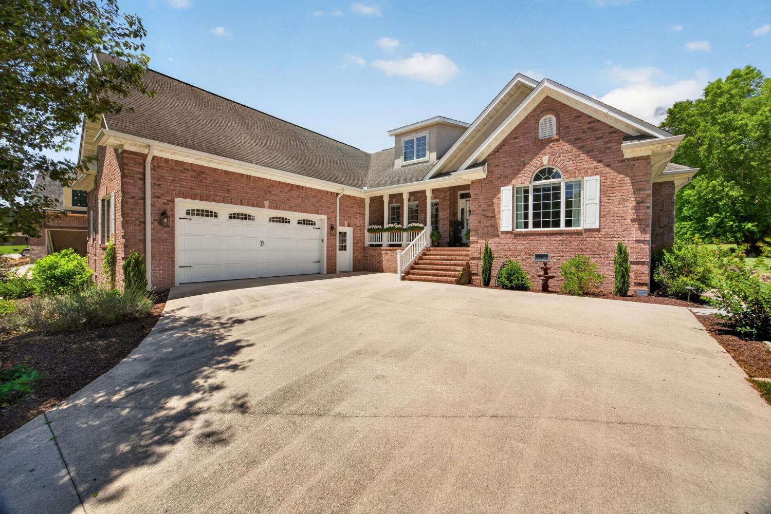 211-Tomlon-Rd For Sale