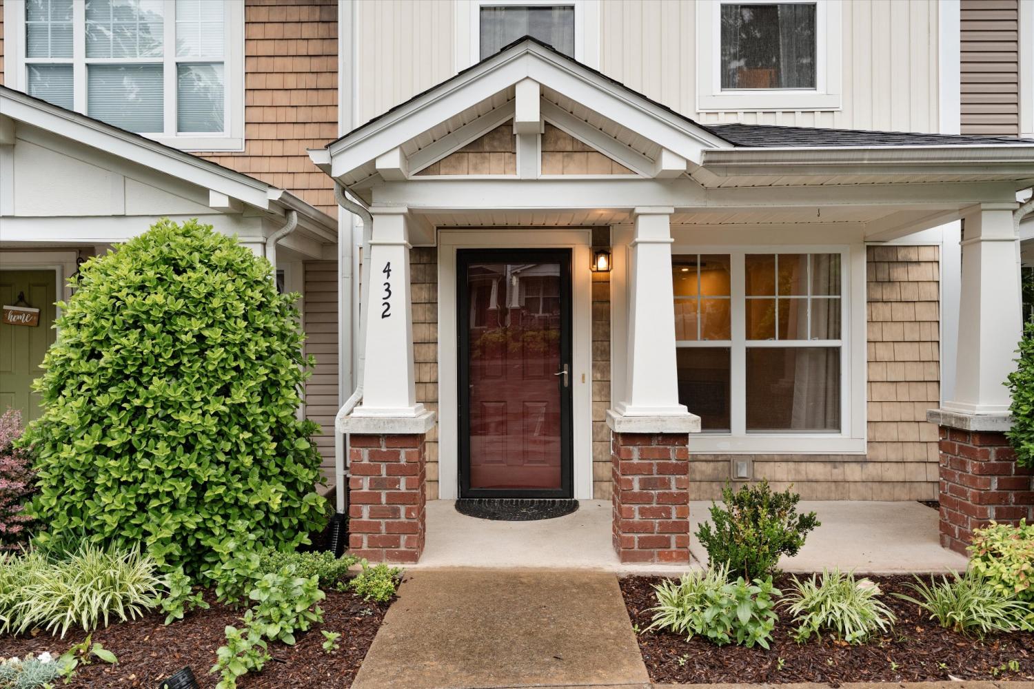 432-Shadow-Glen-Dr For Sale