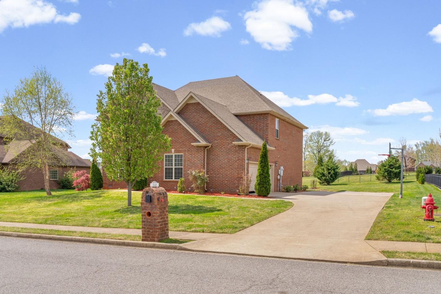 3148 Carrie Taylor Cir TN 37043 For Sale - 