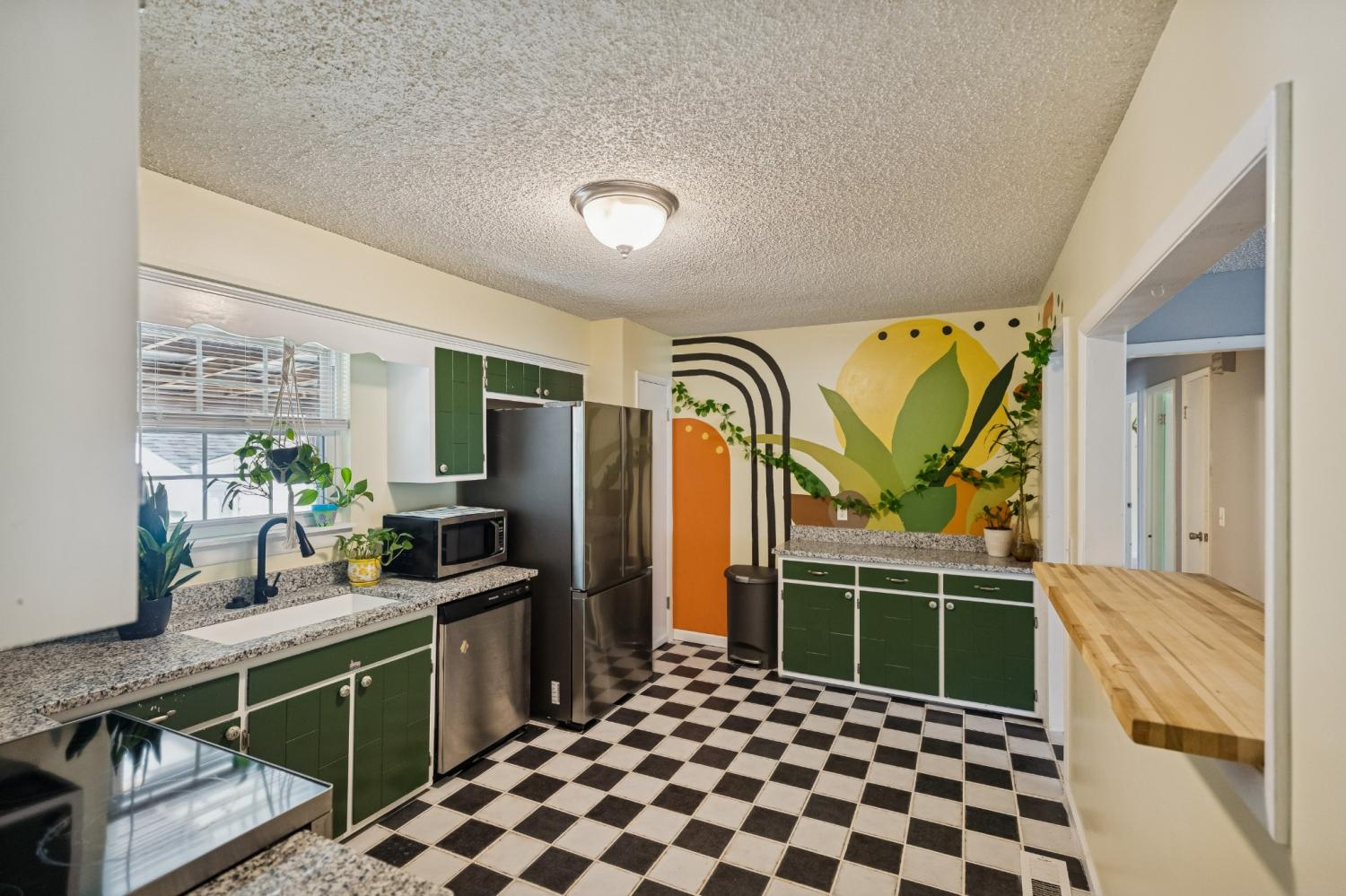 465-Rockwood-Dr For Sale