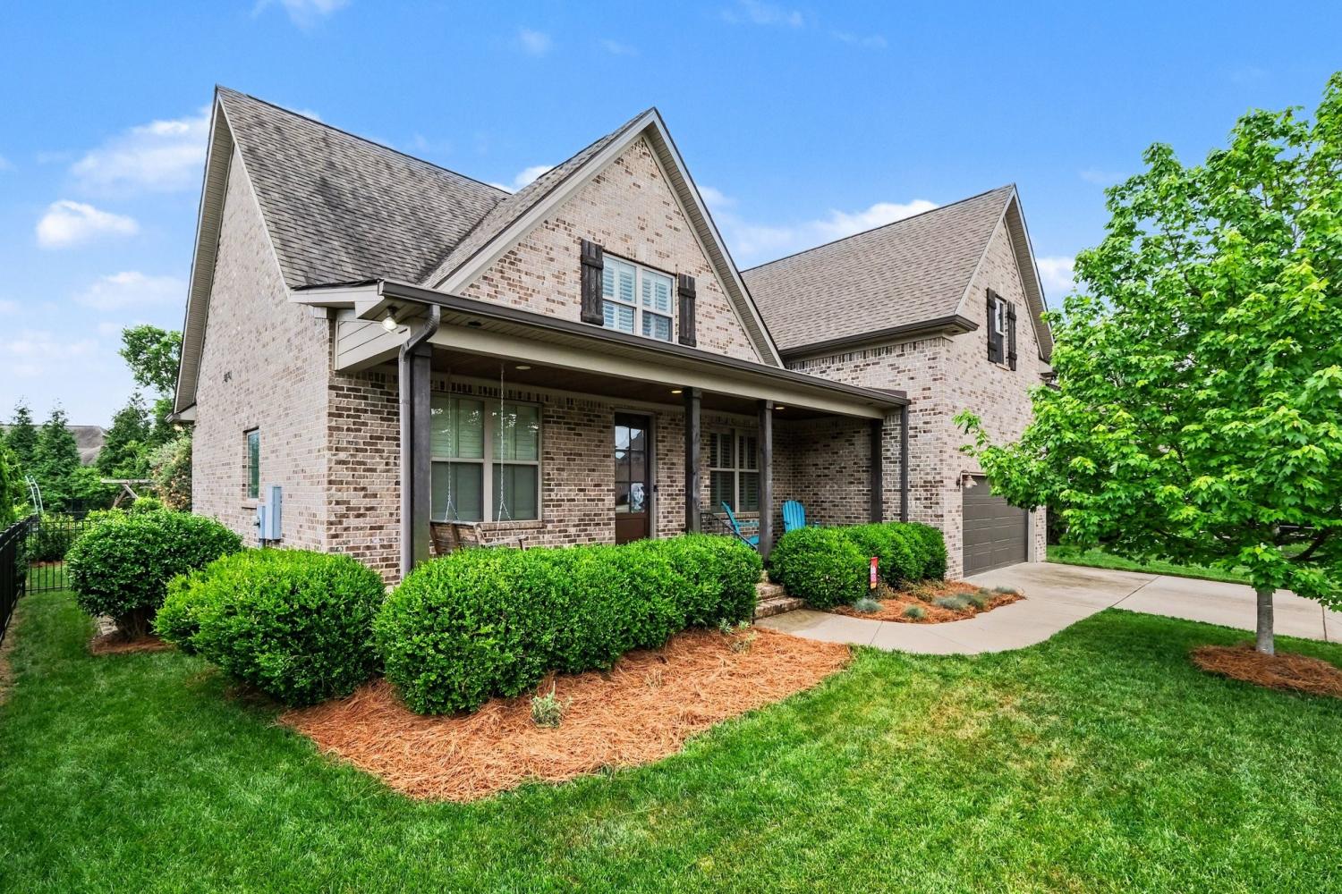 1030 Alpaca Dr TN 37174 For Sale - 