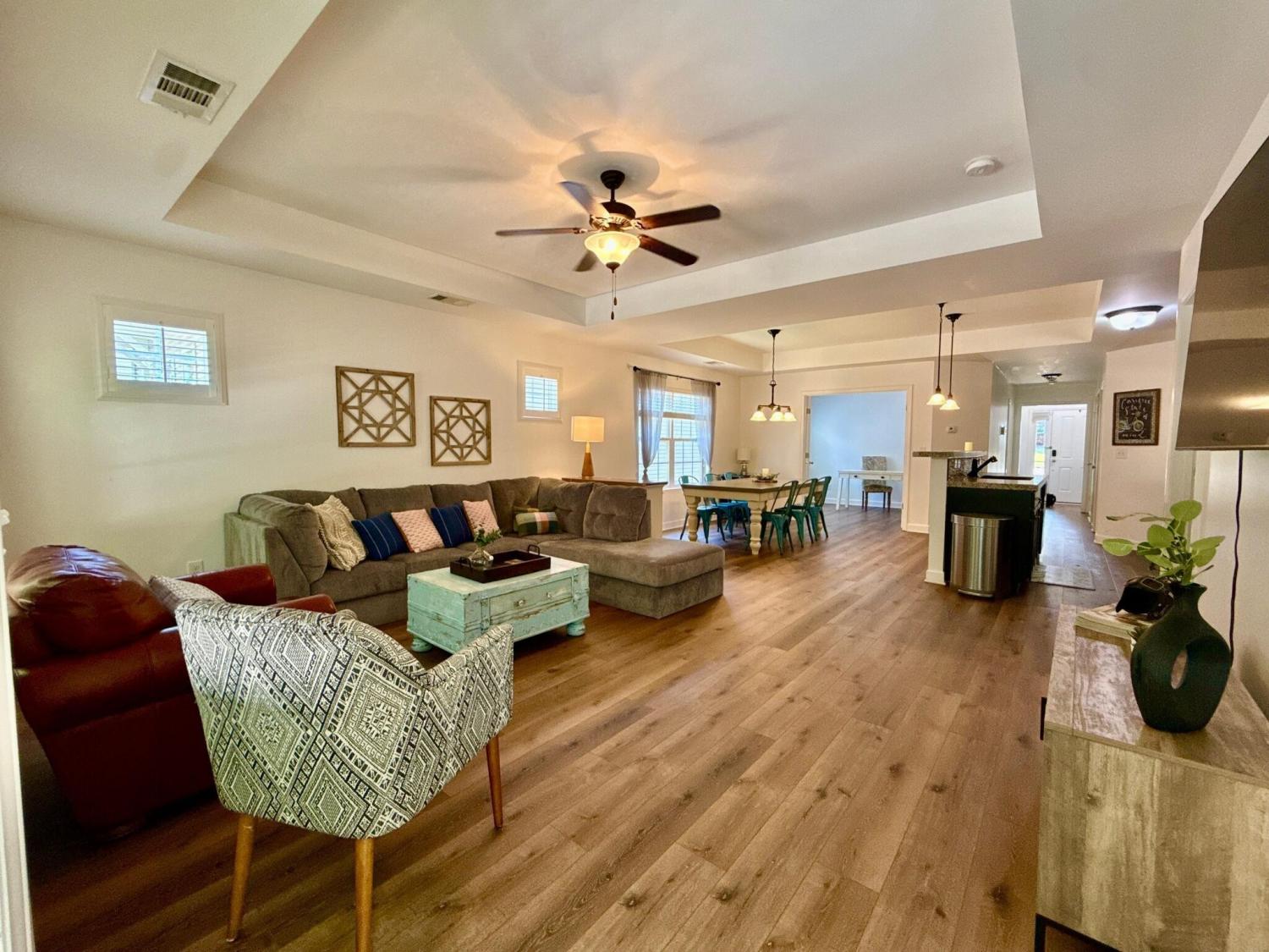 2422-Duxbury-Dr For Sale