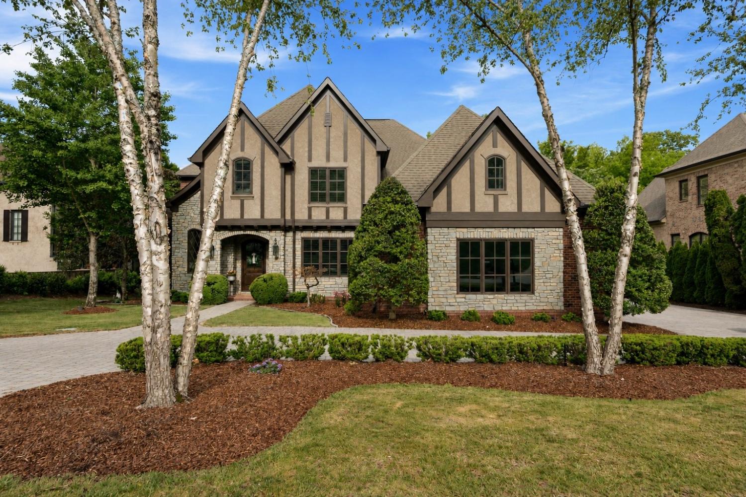 517-Excalibur-Ct For Sale