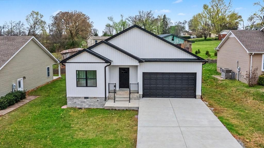 104-Bee-Line-Way For Sale