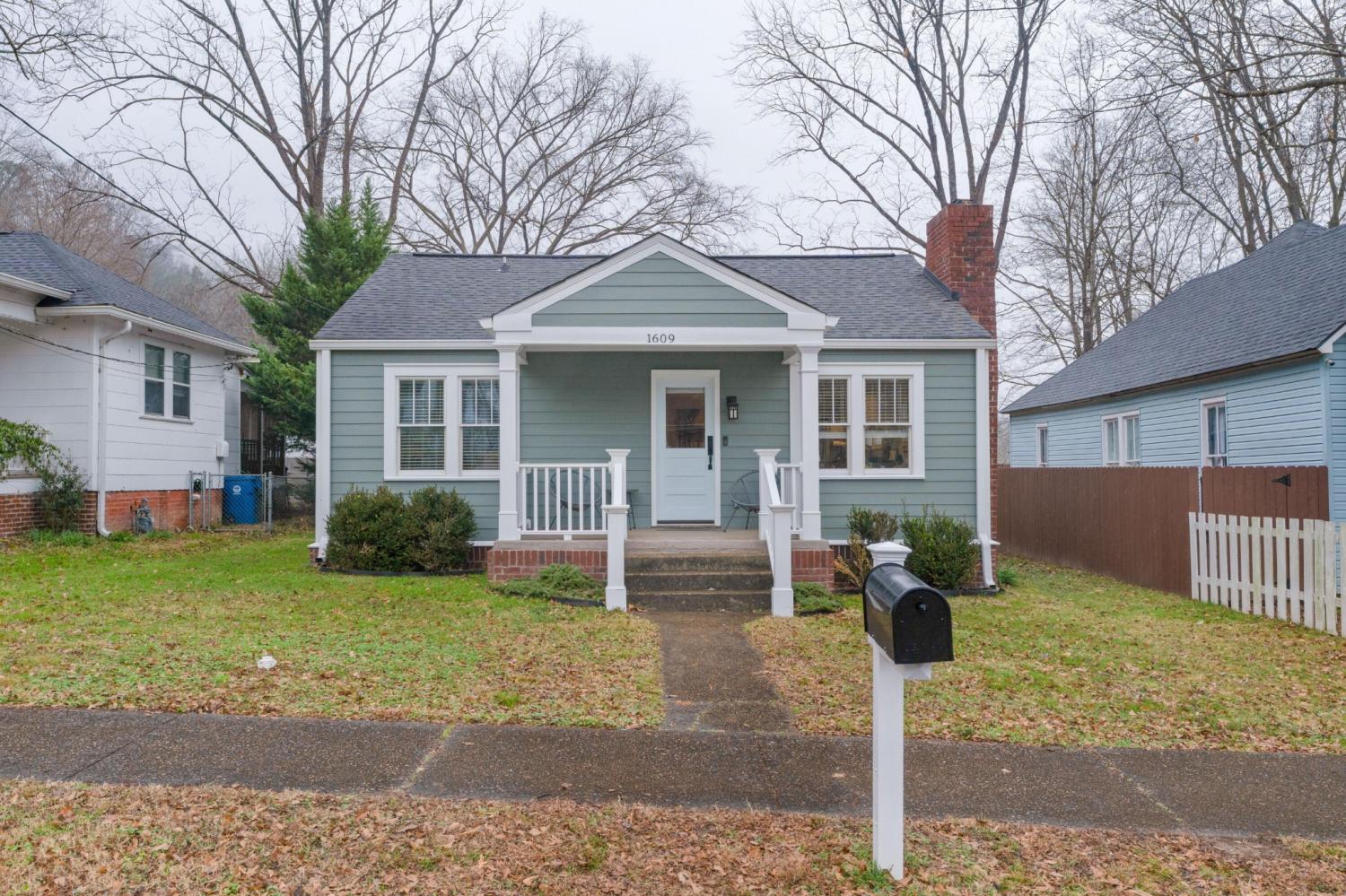 1609-W-51st-Street For Sale