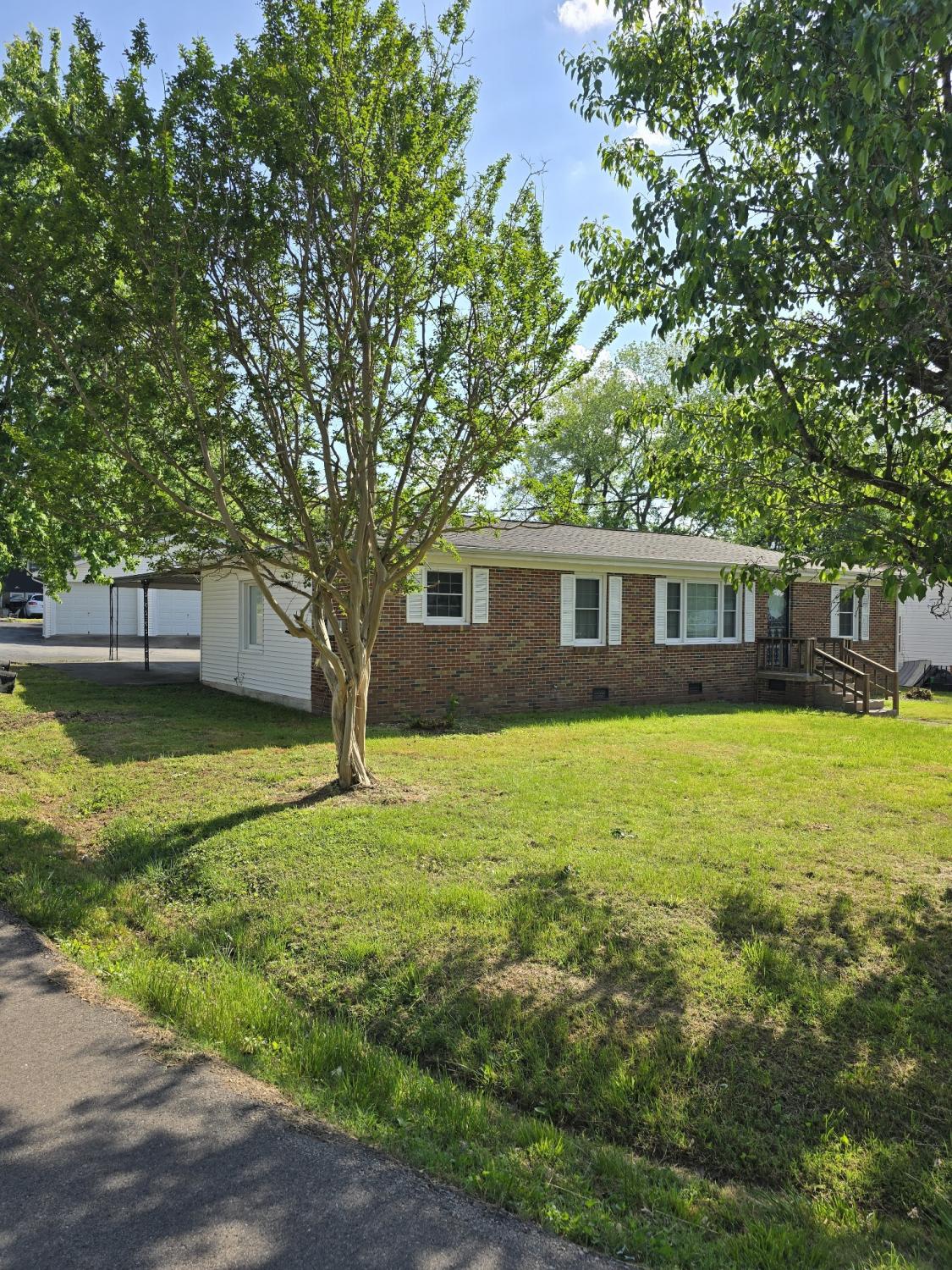 705-Nichols-St--S For Sale