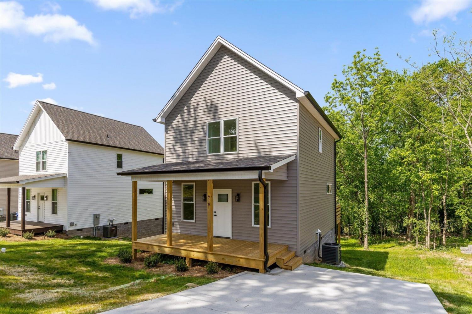 919-2nd-Street--NE For Sale
