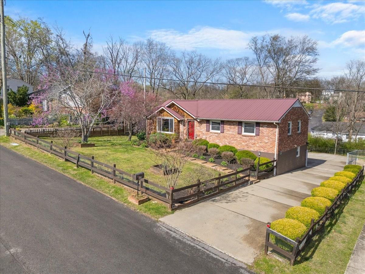 220-Nunley-Dr For Sale