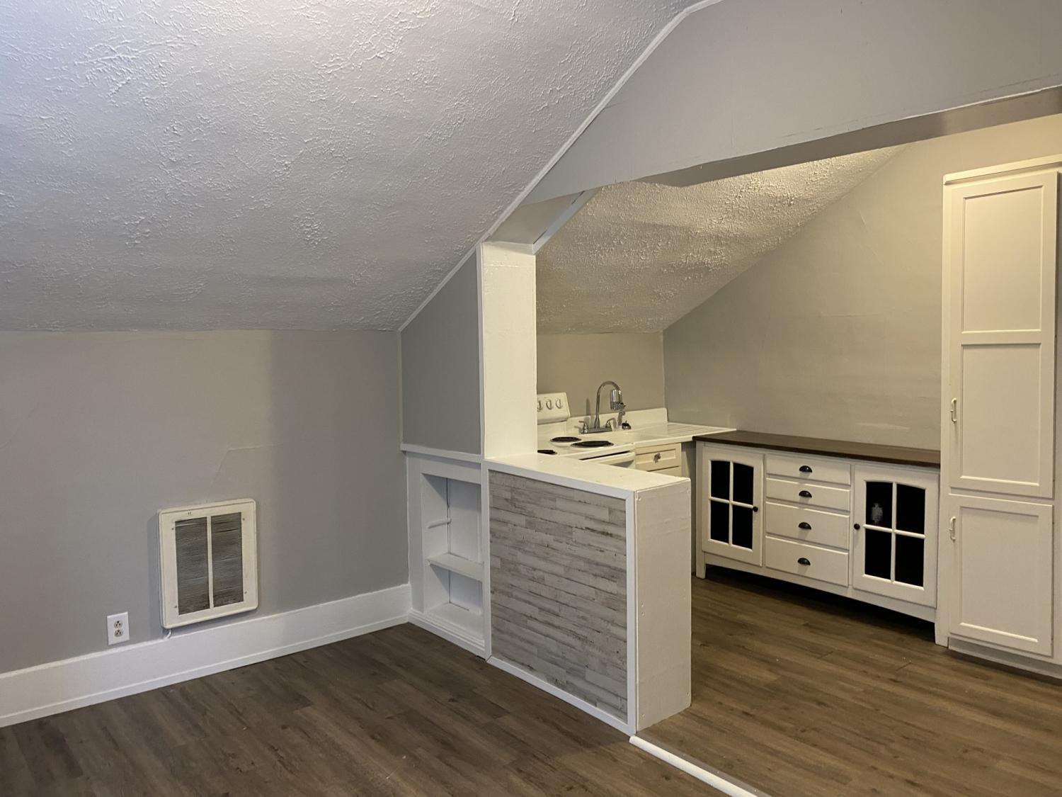 443-Greenwood-Ave For Sale