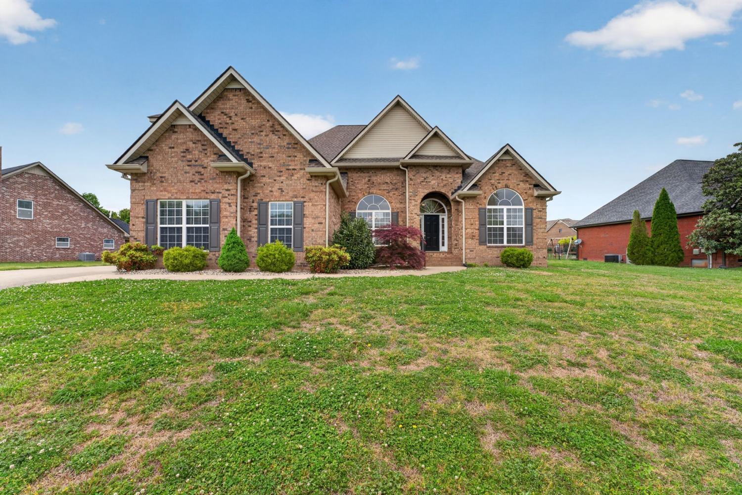 5039-MacArthur-Ave For Sale