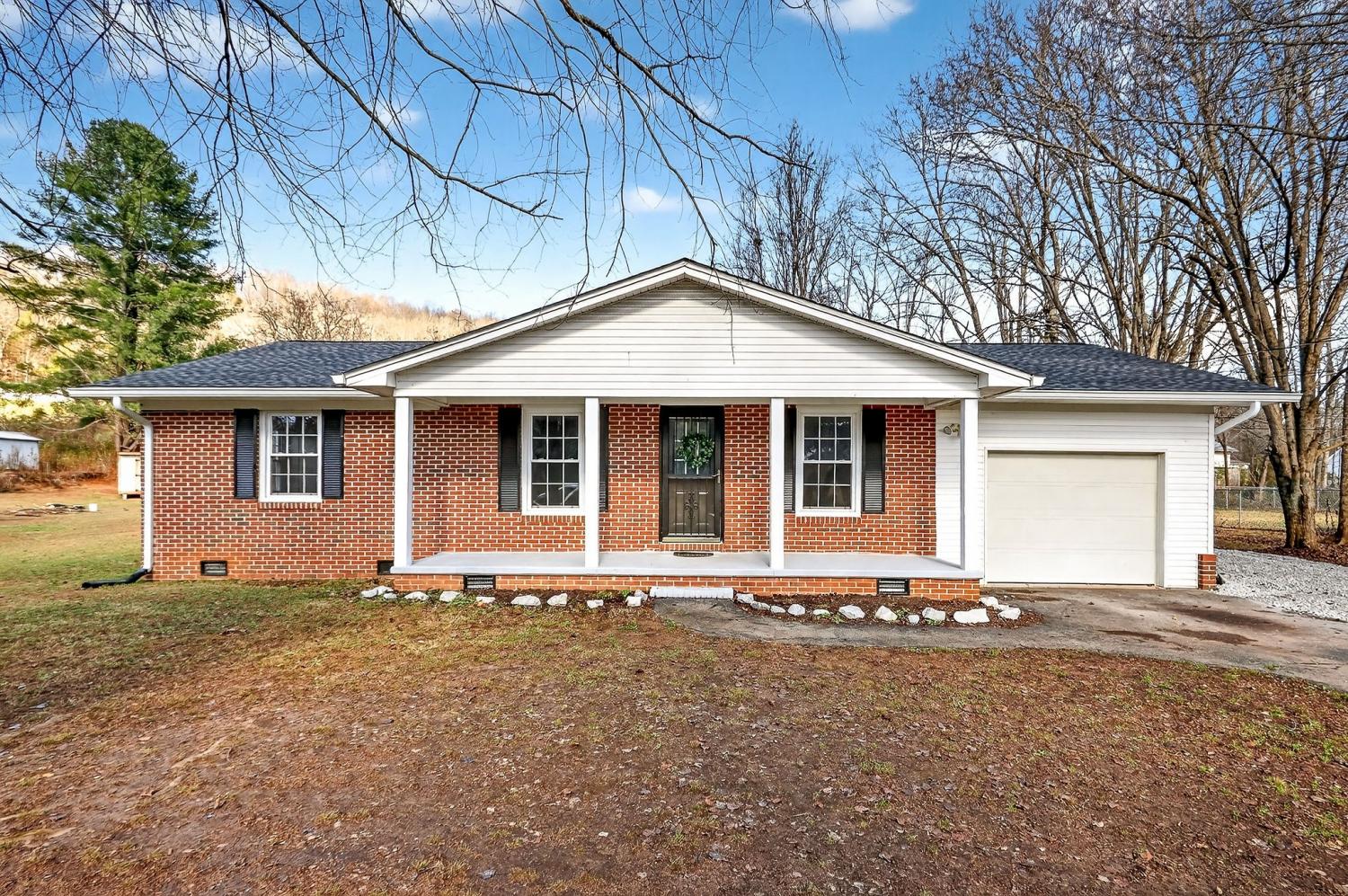 396-Jefferson-Ave For Sale