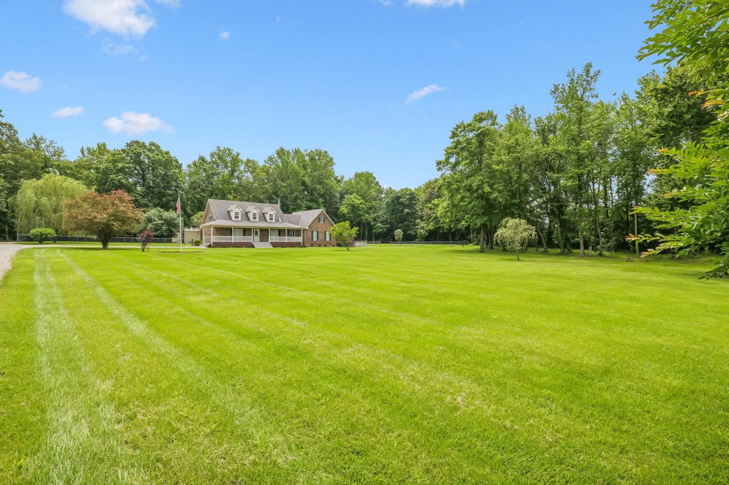 2907-York-Rd For Sale