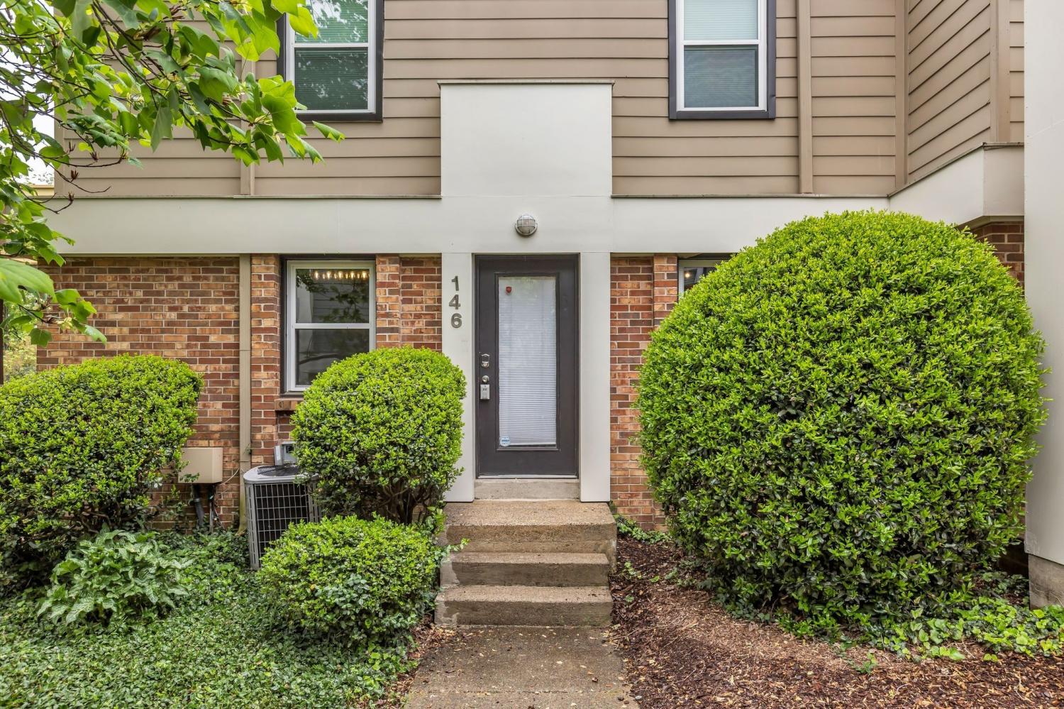 940-Gale-Ln For Sale