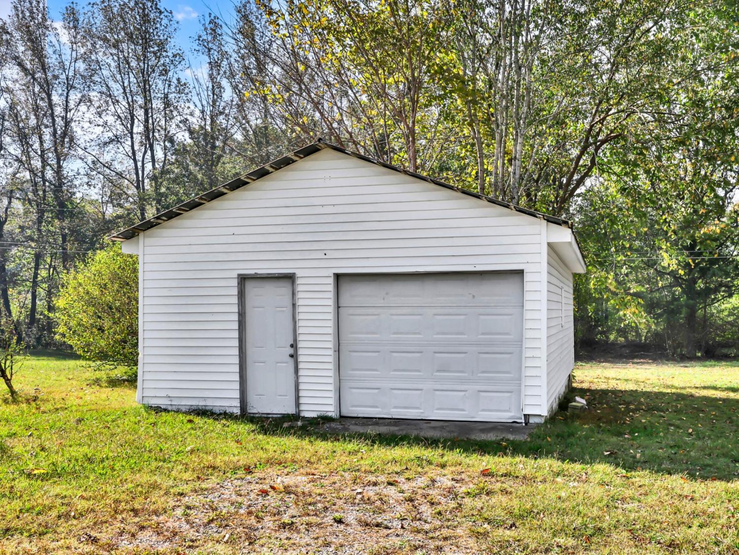 2550 Lylewood Rd TN 37191 For Sale -