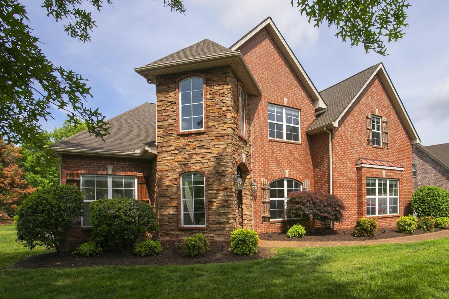 2732-Avington-Ct For Sale